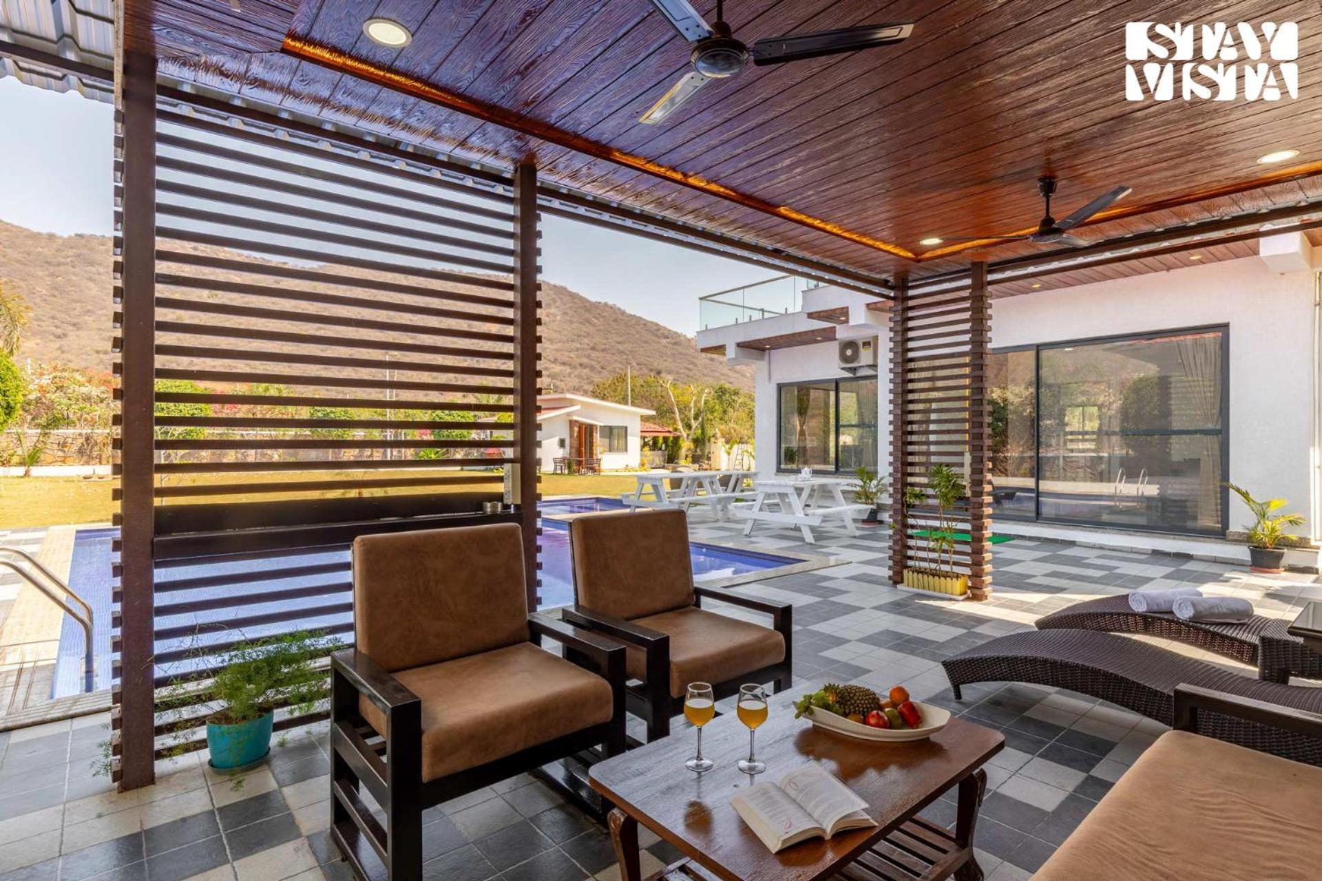 Stayvista'S Bella Dream - Mountain-View With Outdoor Pool, Lawn Featuring A Gazebo & Indoor Games Udaipur Buitenkant foto